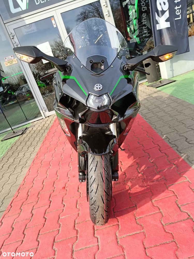 Kawasaki H2 - 8