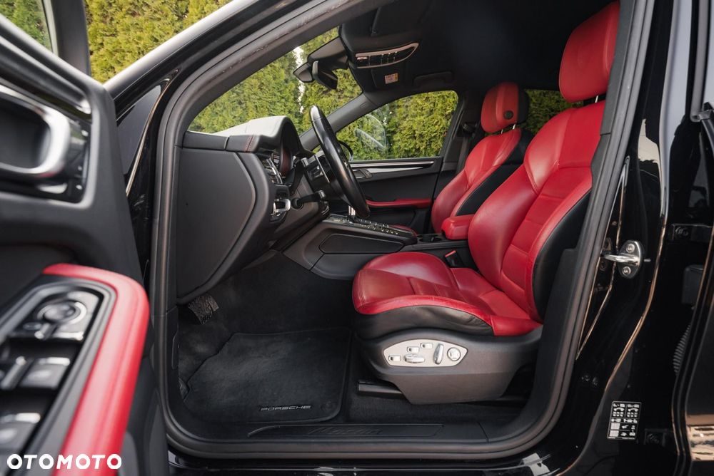 Porsche Macan Standard - 14