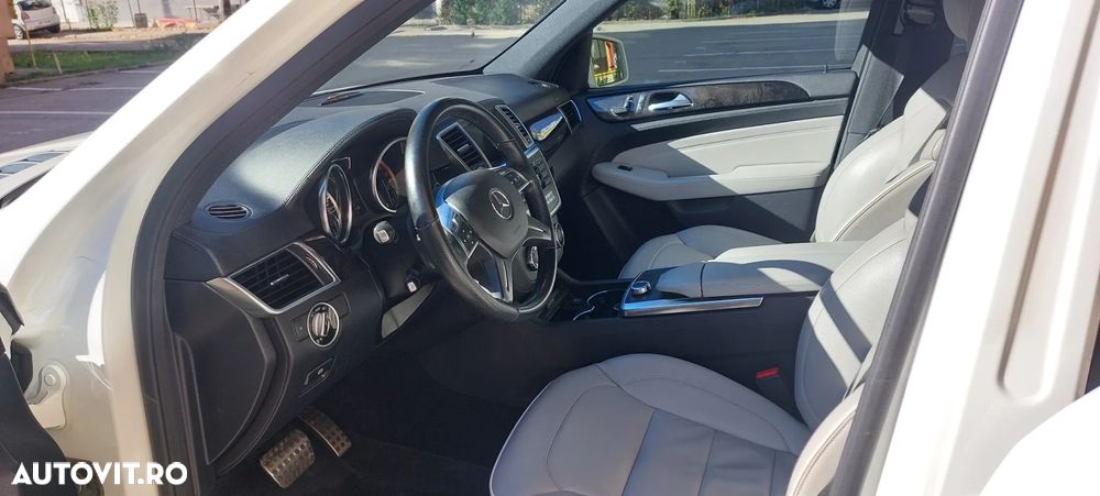 Mercedes-Benz ML - 9