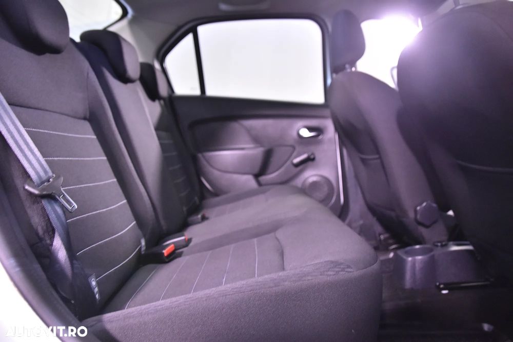 Dacia Logan - 12