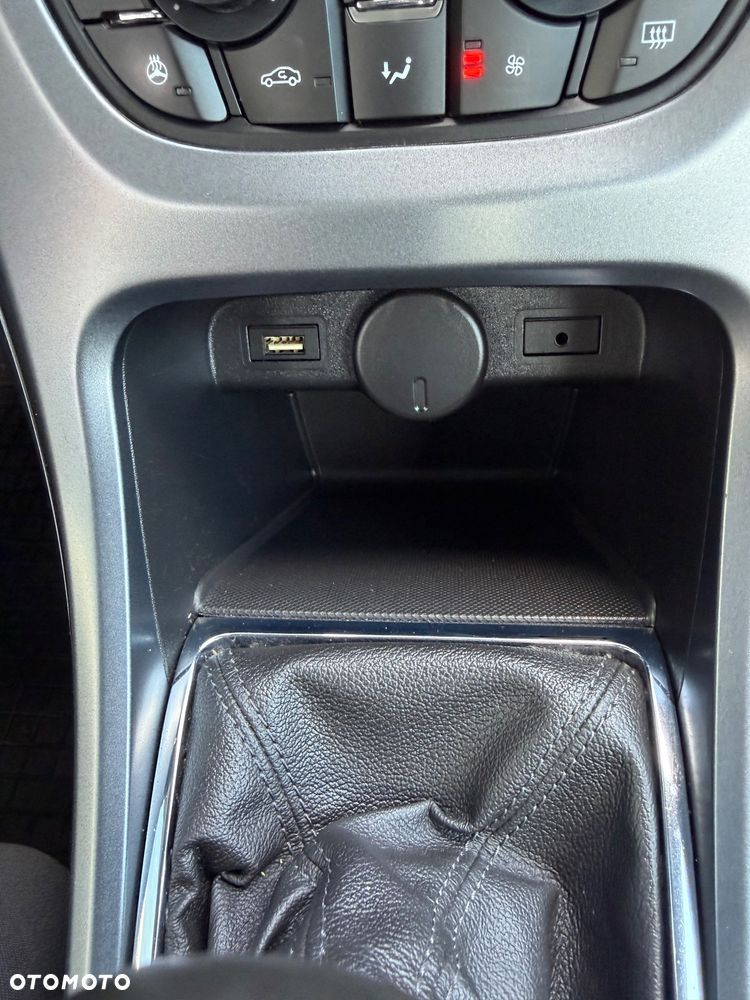 Opel Astra 1.4 Turbo Active - 17