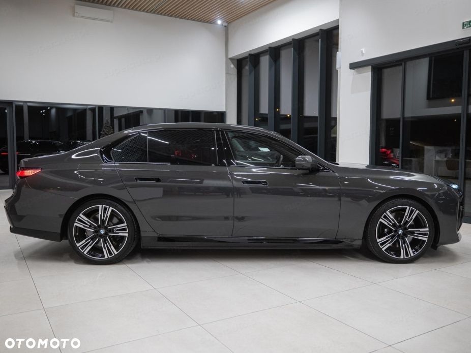 BMW Seria 7 740d xDrive mHEV M Sport sport - 3
