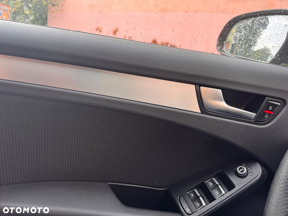Audi A4 Avant 2.0 TDI Multitronic - 12