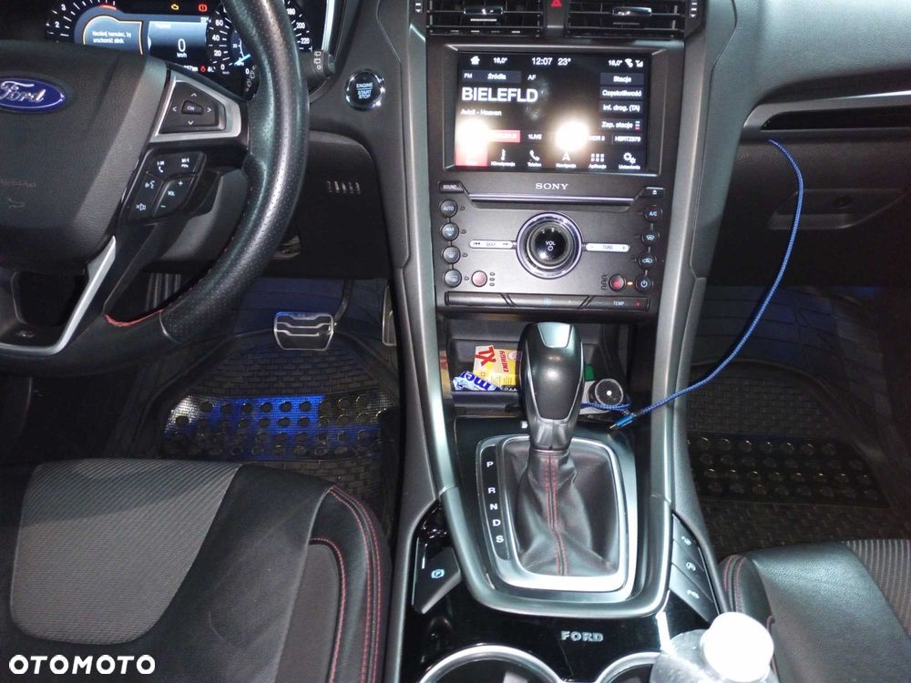 Ford Mondeo - 8