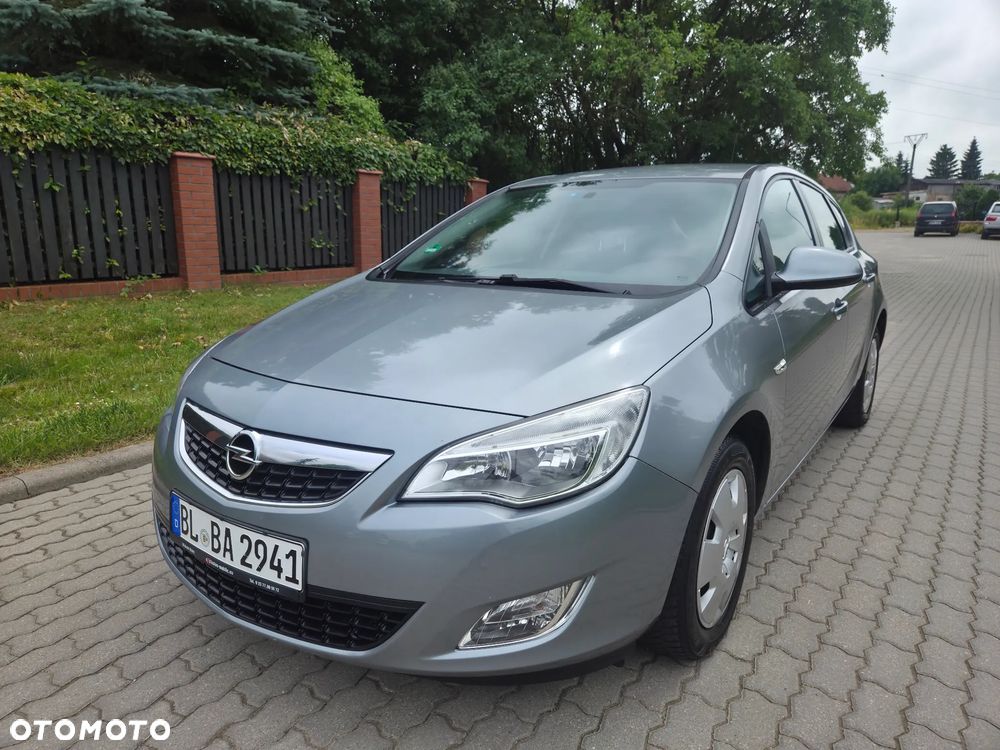 Opel Astra 1.6 - 2