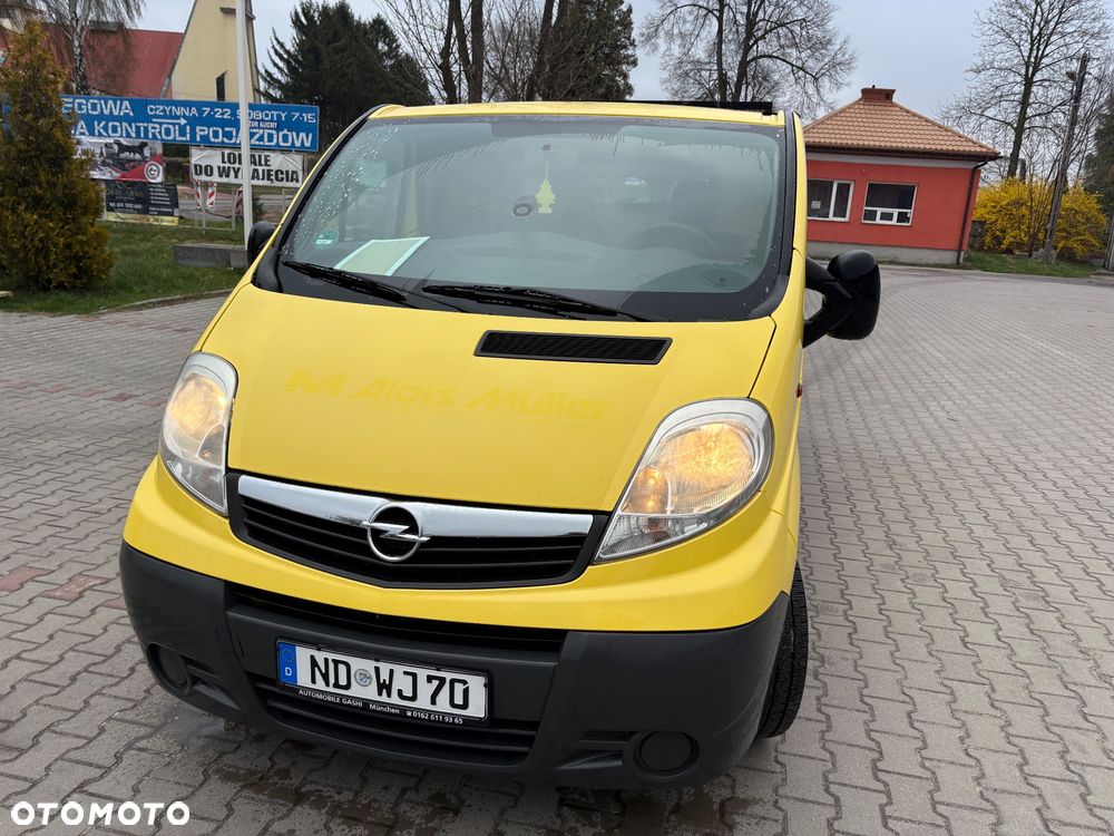 Opel Vivaro - 2