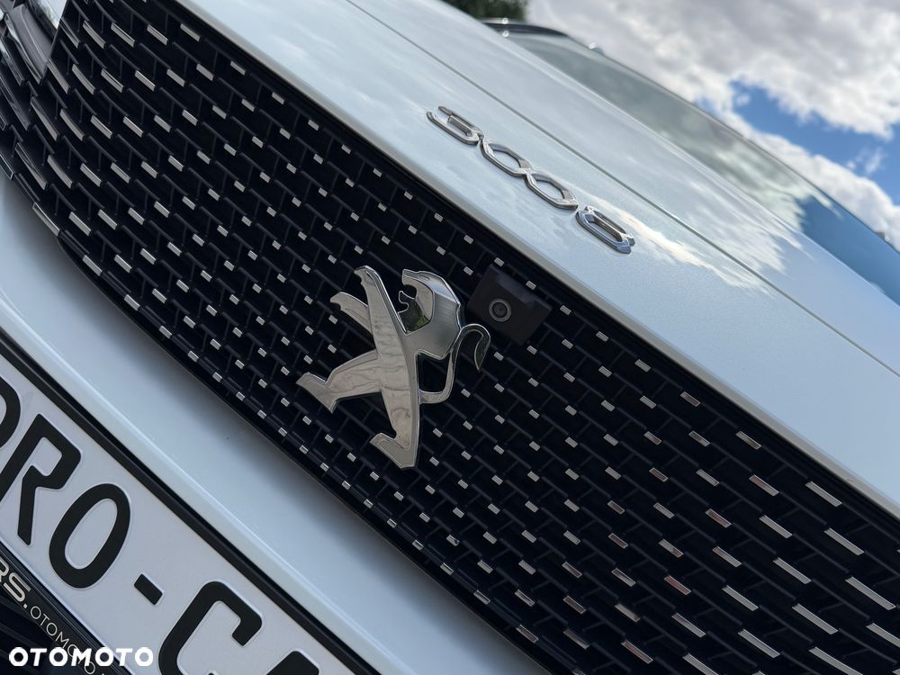 Peugeot 3008 1.6 PureTech HYbrid Allure S&S EAT8 - 22