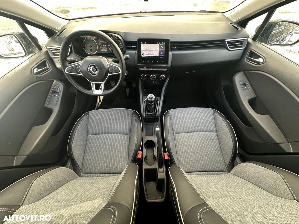 Renault Clio BLUE dCi 100 BUSINESS EDITION - 16