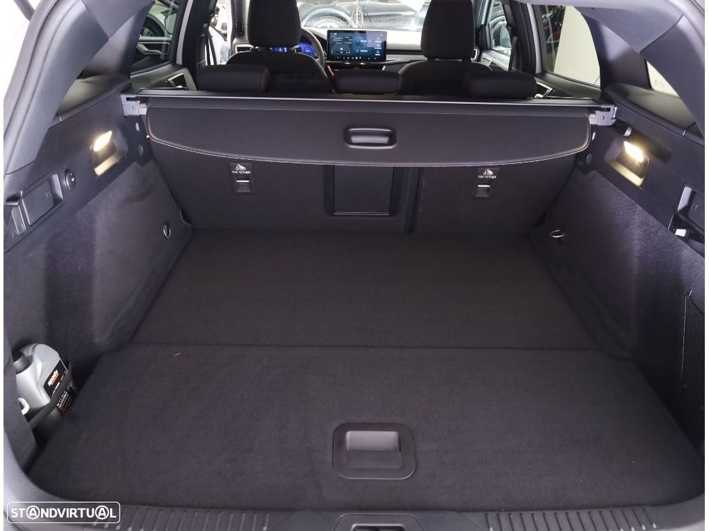 Ford Focus SW 1.0 EcoBoost MHEV ST-Line Design SIP - 12
