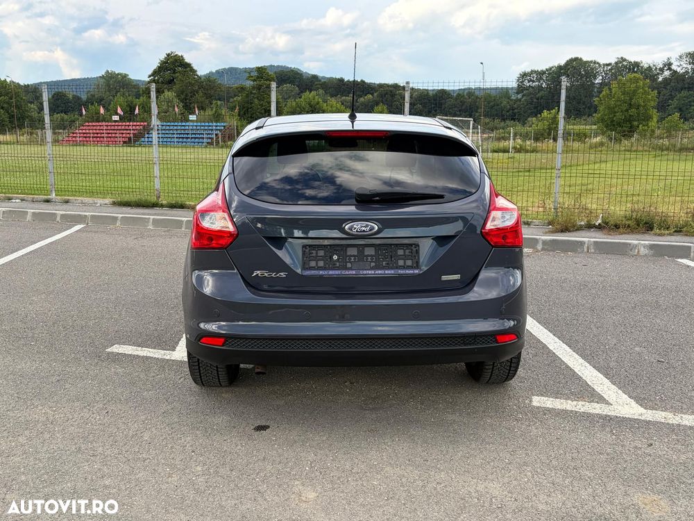 Ford Focus 1.0 EcoBoost Titanium - 9