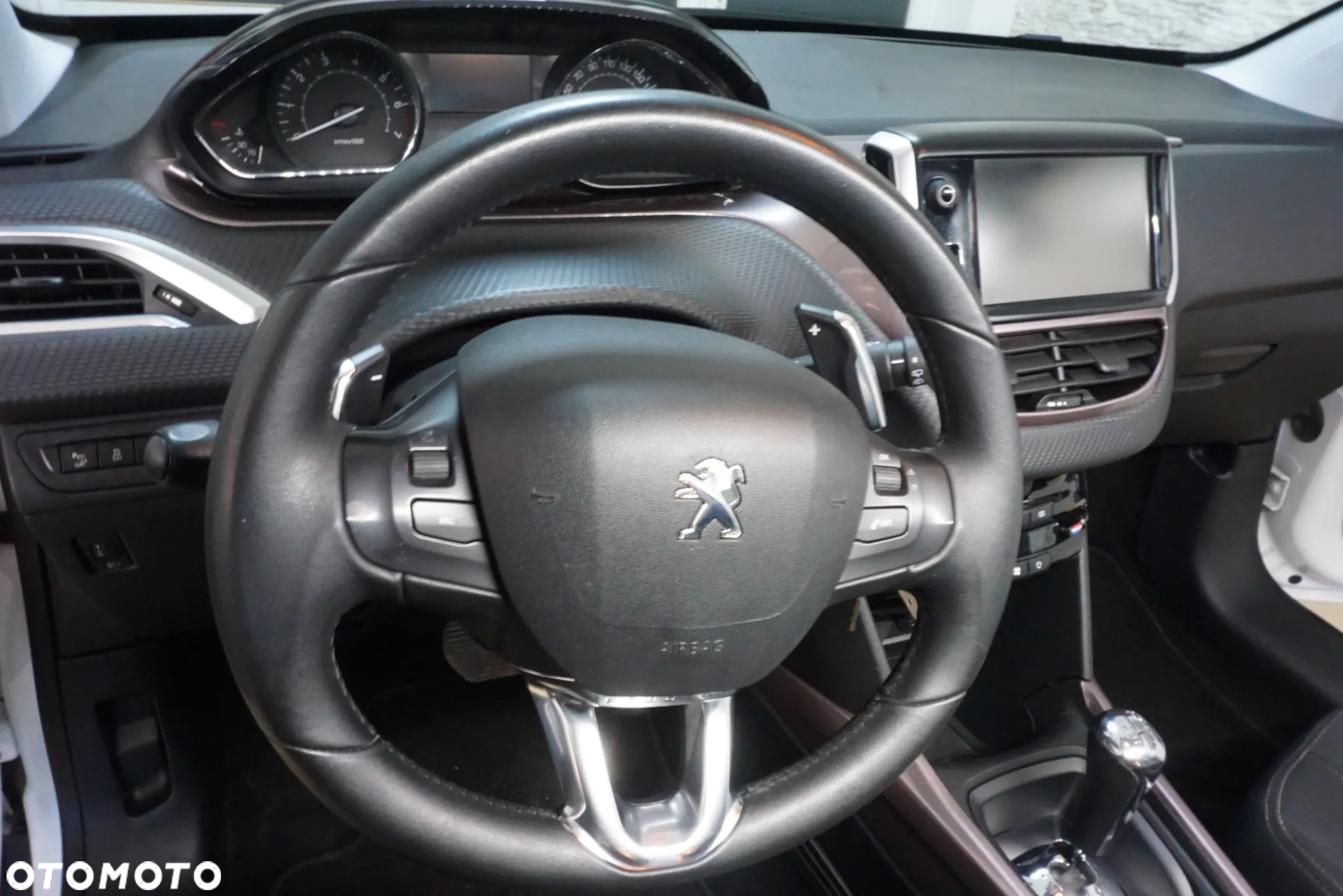 Peugeot 2008 82 e-VTI ETG5 Active - 26