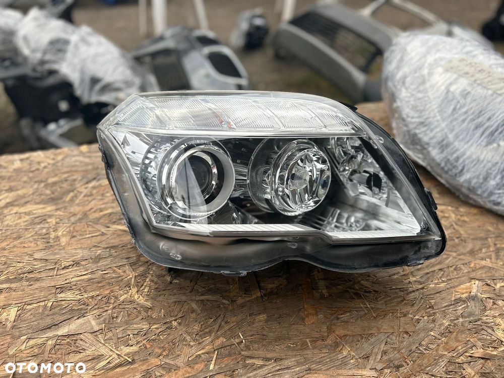 Mercedes GLK W204 X204 Xenon Skrętny lampa prawa - 1