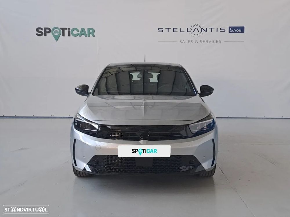 Opel Corsa 1.2 T GS - 2