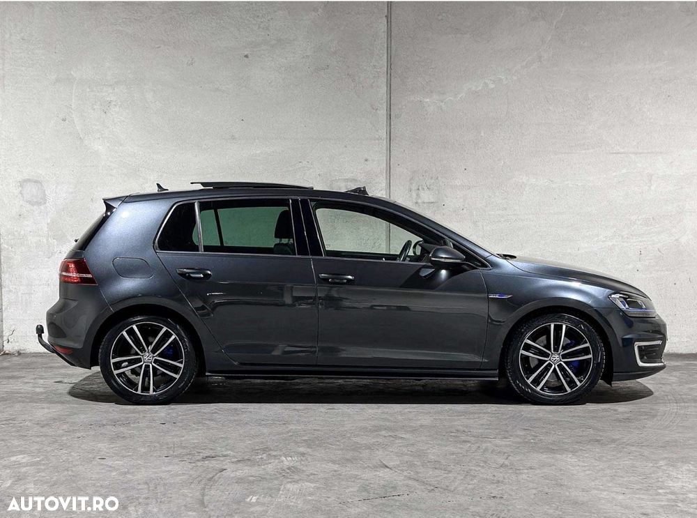 Volkswagen e-Golf - 5