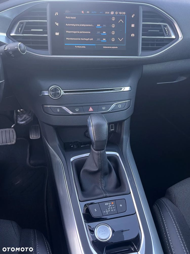 Peugeot 308 BlueHDi FAP 120 EAT6 Stop&Start GT-Line Edition - 29