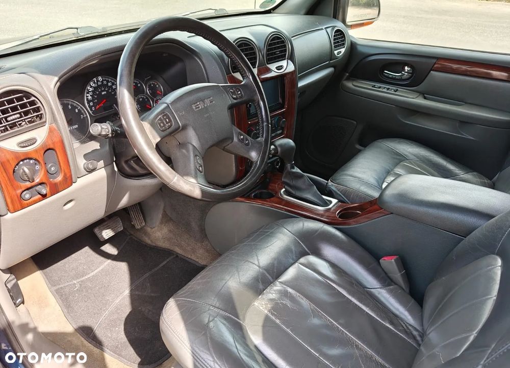 GMC Envoy - 15