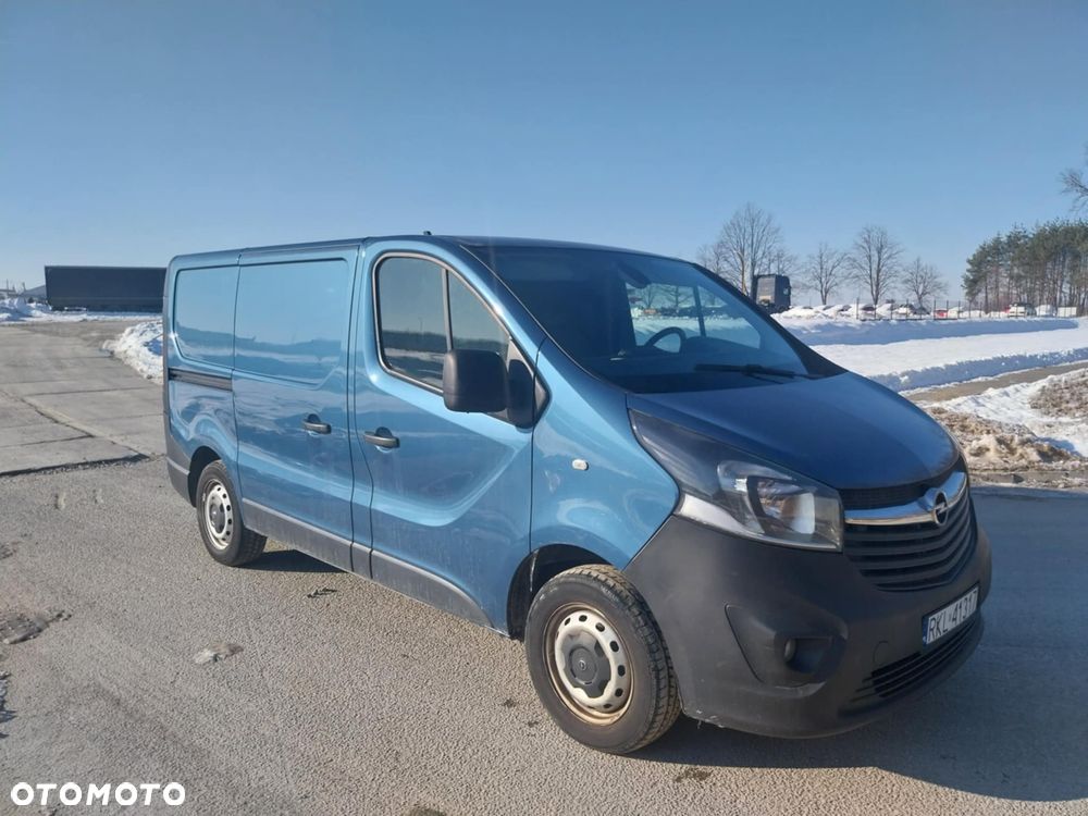 Opel Vivaro - 1