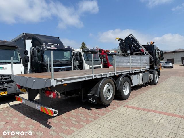 Volvo FM 300 6x2 Hds Hiab 144 - 5