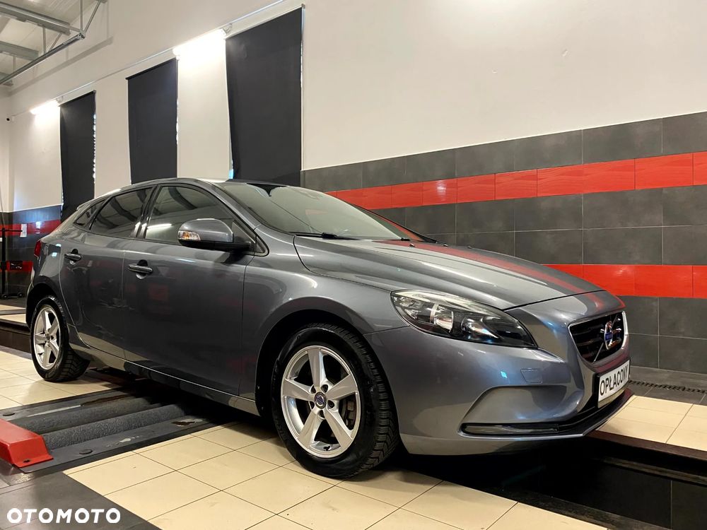 Volvo V40 D3 Summum - 6