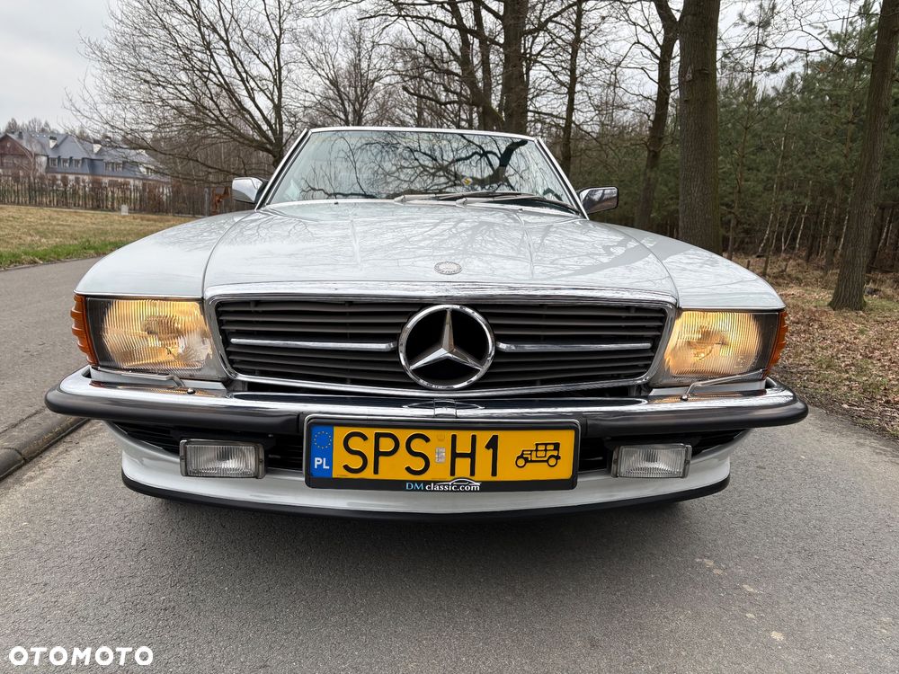 Mercedes-Benz SL - 21