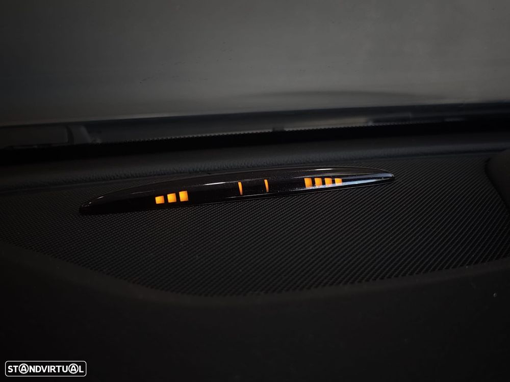 Mercedes-Benz GLA 200 (CDI) d 7G-DCT Urban - 55