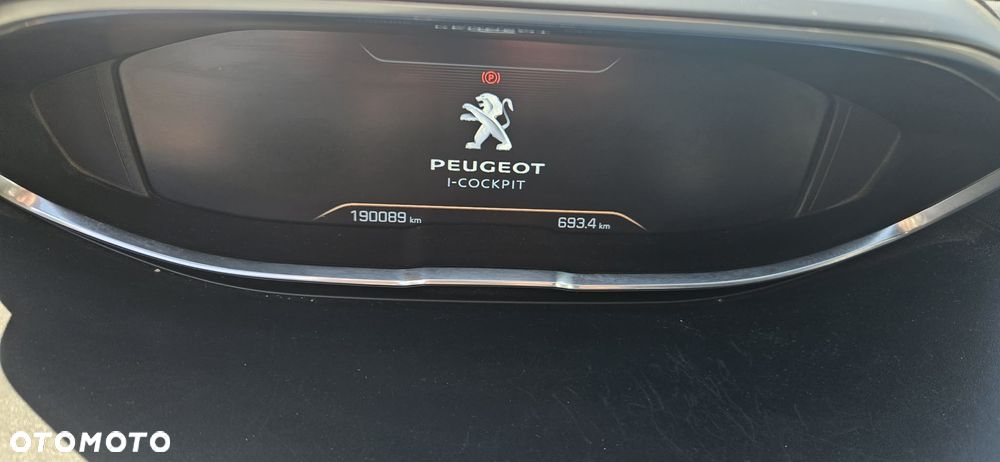 Peugeot 5008 BlueHDi 130 EAT8 Allure - 15