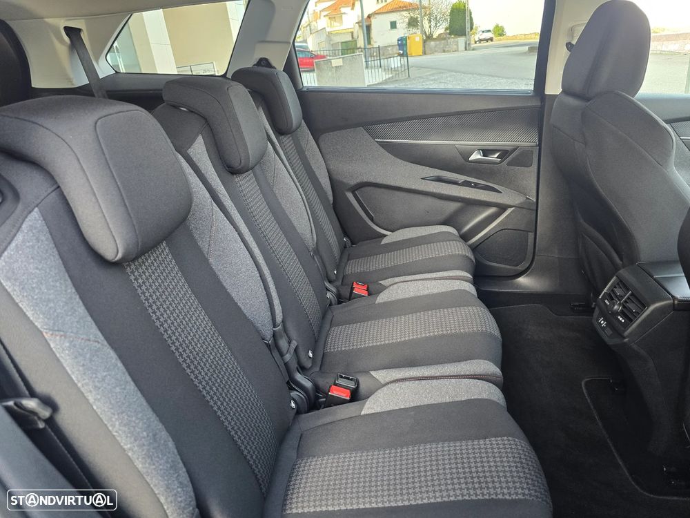 Peugeot 5008 1.6 BlueHDi Active - 20