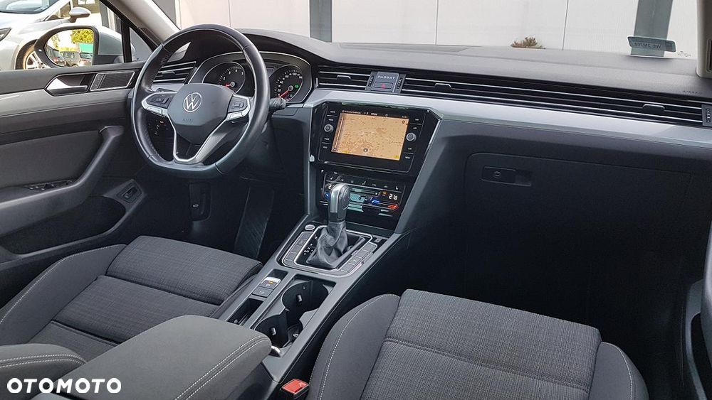 Volkswagen Passat 2.0 TSI Business DSG - 17
