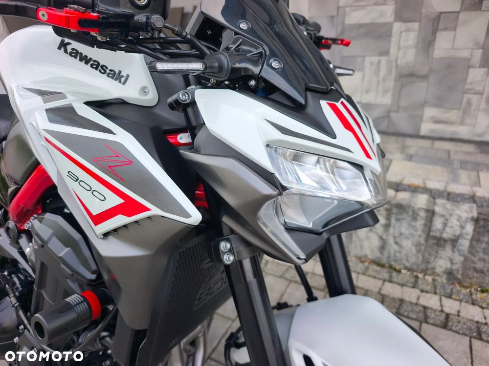 Kawasaki Z 900 - 33