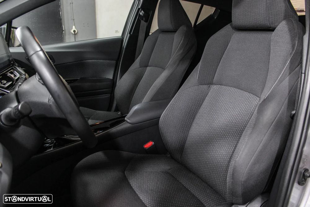 Toyota C-HR 1.8 HSD Comfort+P.Style - 9
