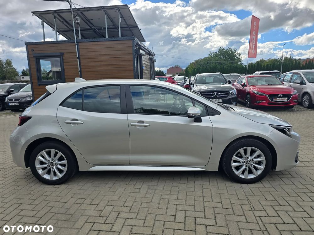 Toyota Corolla - 3