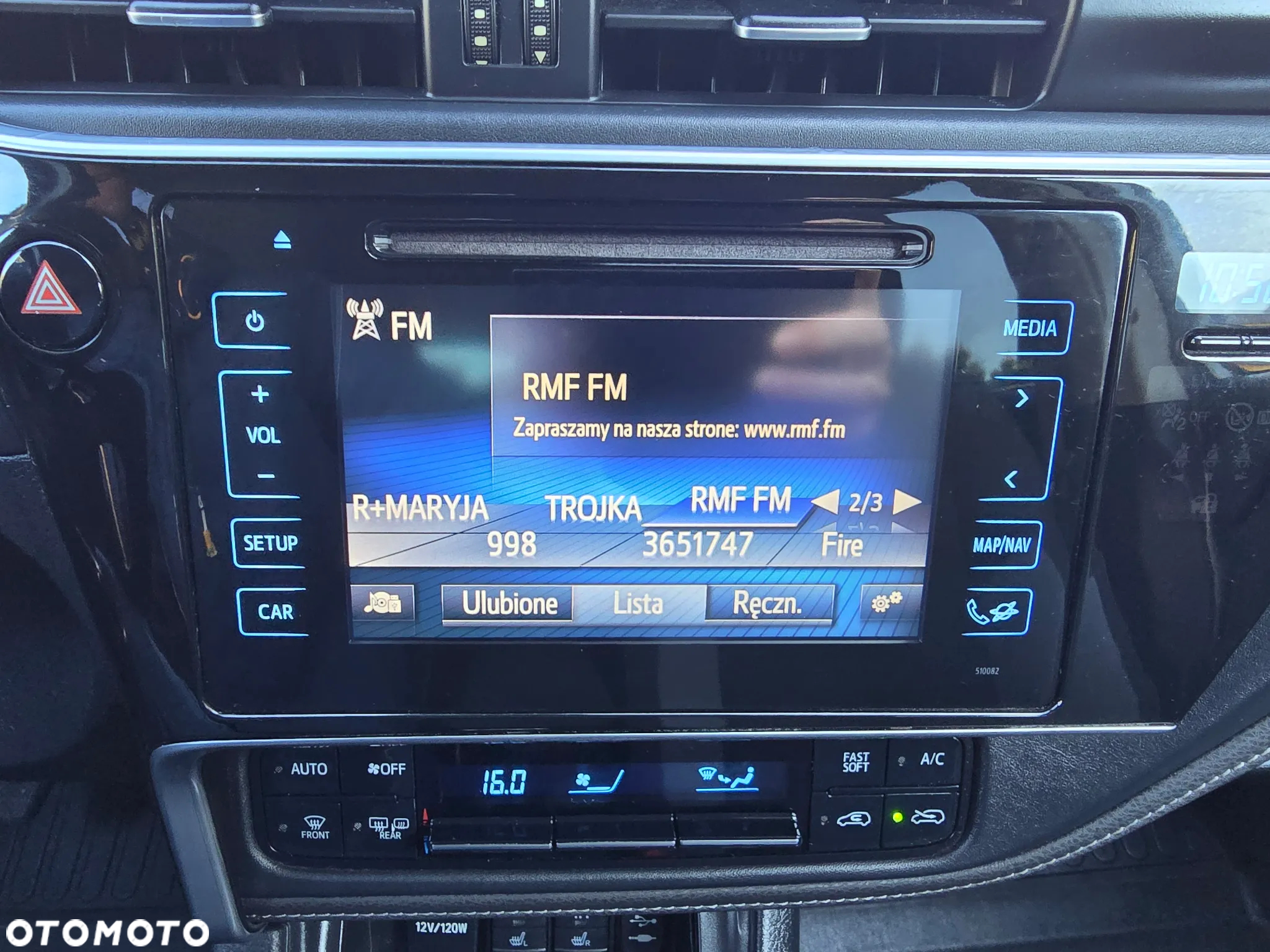 Toyota Auris 1.6 Premium - 29