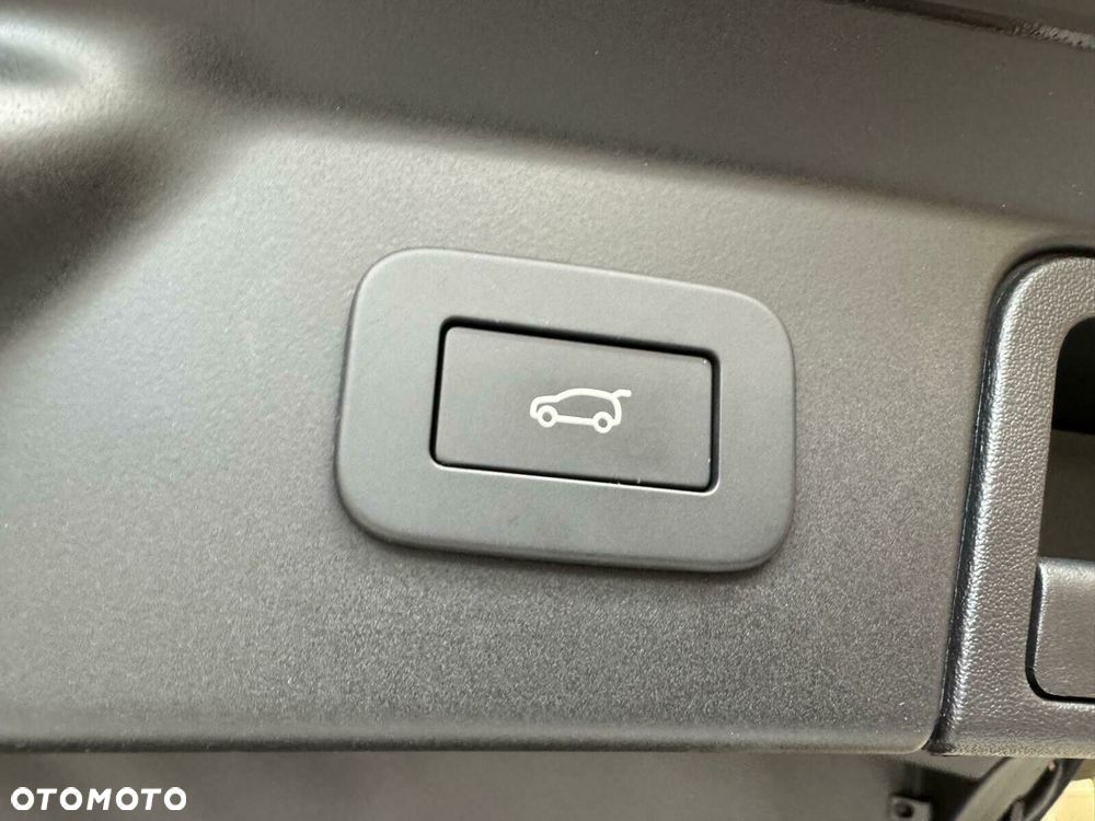 Land Rover Range Rover Velar - 23