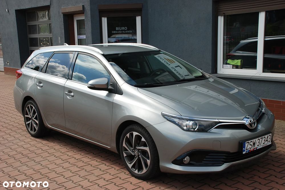 Toyota Auris 1.6 D-4D Edition-S - 11