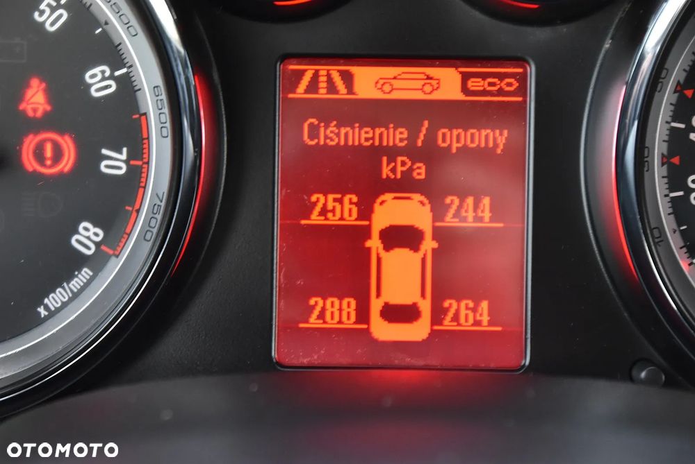 Opel Astra - 32