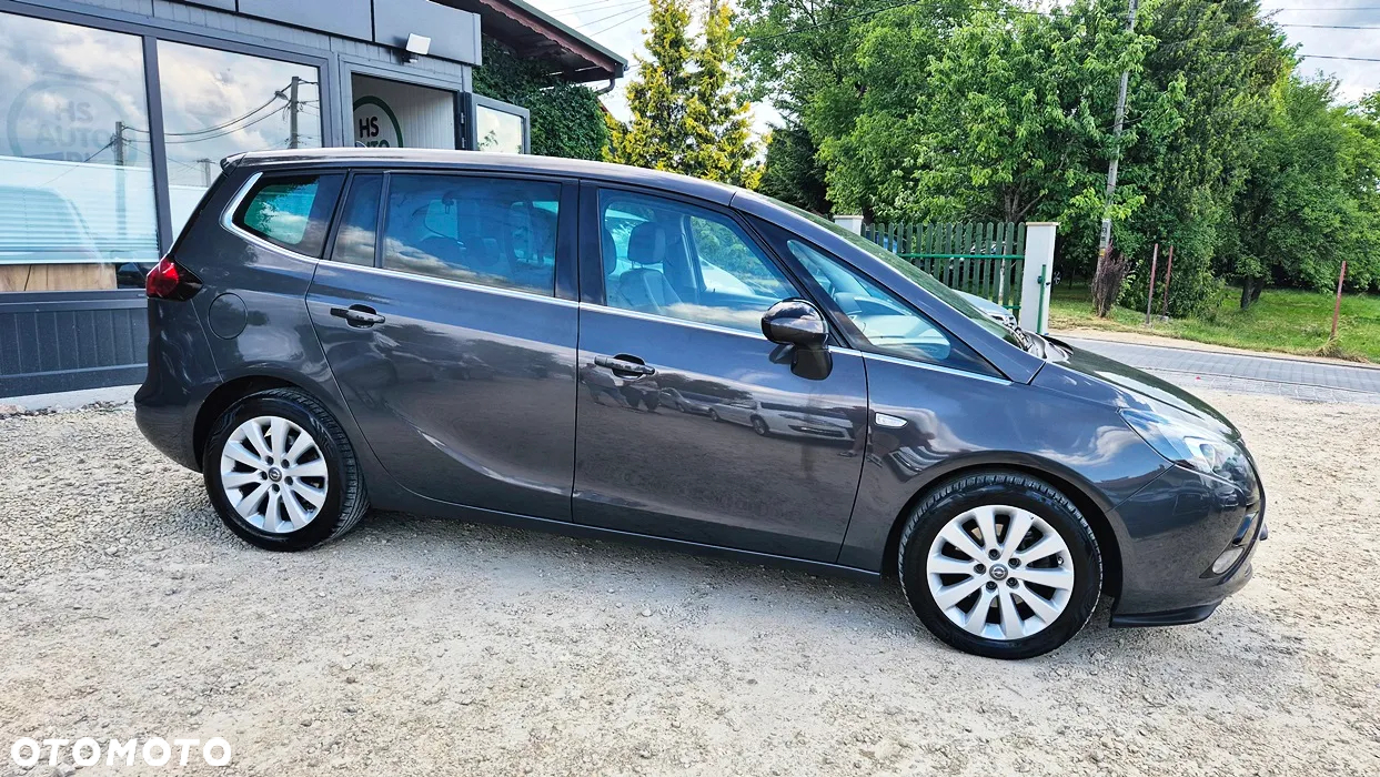Opel Zafira 1.4 T Cosmo EU6 - 10