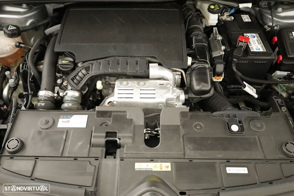 Citroën C4 1.2 PureTech Plus EAT8 - 23