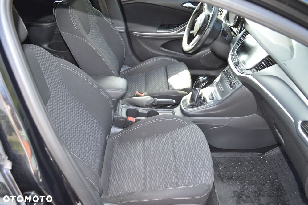 Opel Astra 1.6 CDTI Sport - 17