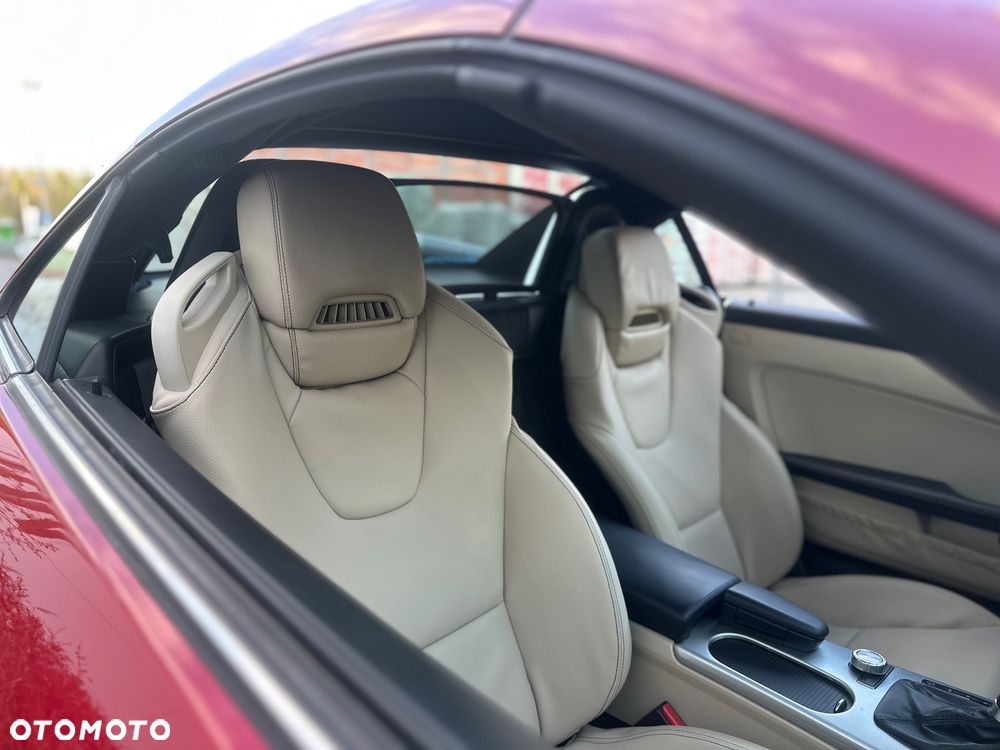 Mercedes-Benz SLK 250 (BlueEFFICIENCY) 7G-TRONIC - 15