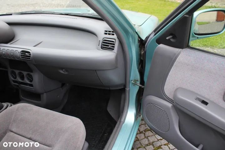 Nissan Micra - 22