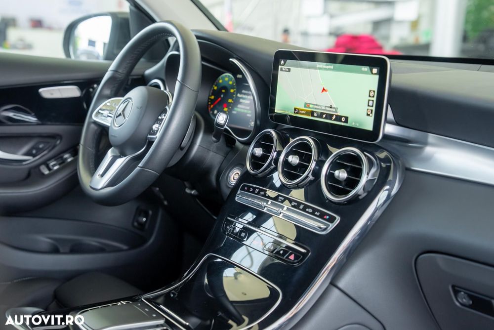 Mercedes-Benz GLC 300 de 4Matic 9G-TRONIC - 18