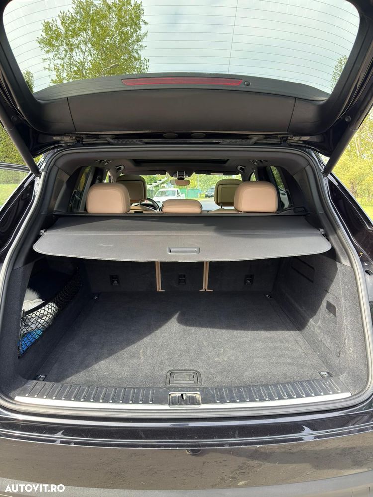 Porsche Cayenne - 27