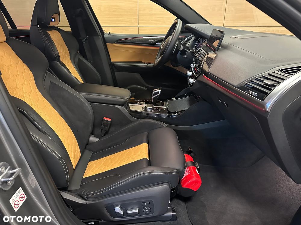 BMW X4 M - 12