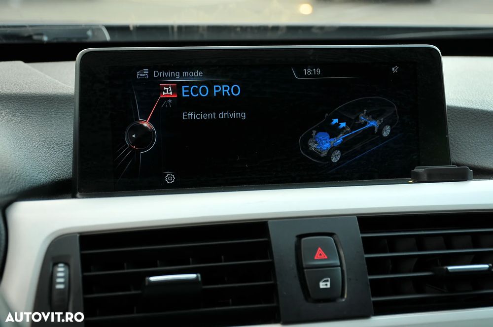 BMW Seria 3 318d - 11