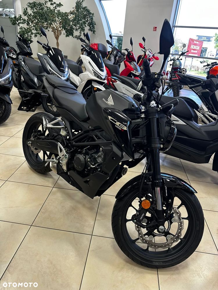 Honda CB - 7