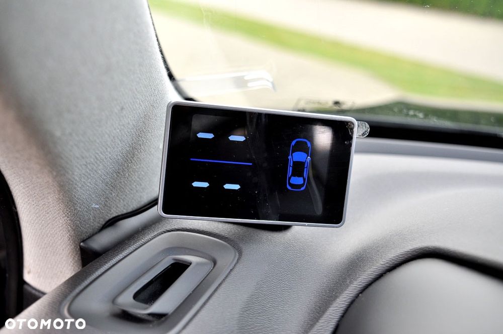 Volvo XC 40 D3 Momentum Pro - 32