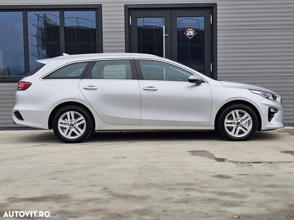 Kia Ceed SW 1.6 CRDi (48V Mild-Hybrid) DCT7 Platinum - 8