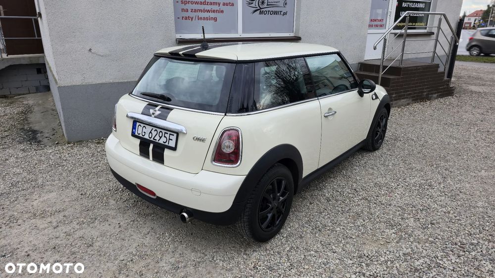 MINI ONE - 12