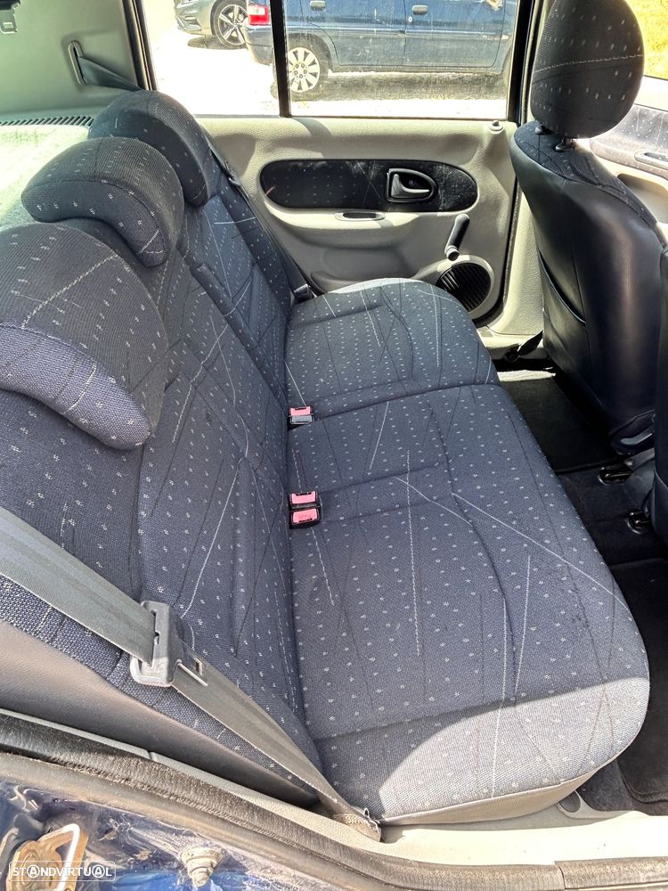 Renault Clio - 5
