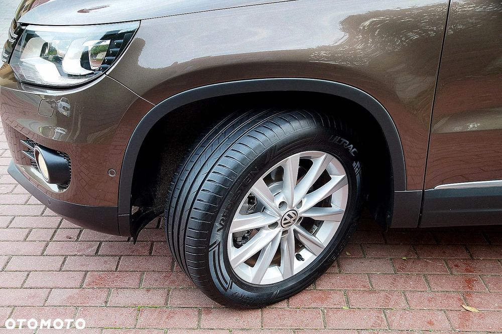 Volkswagen Tiguan 2.0 TSI 4Mot Sport&Style DSG - 25